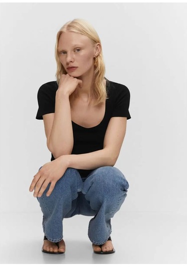 Mango Tişört 166869389 Siyah