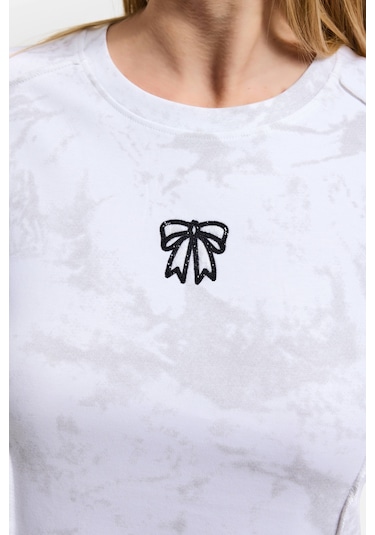 Itsbasic Kadın Beyaz W5 Özel Kumaş Elastan Crop Top