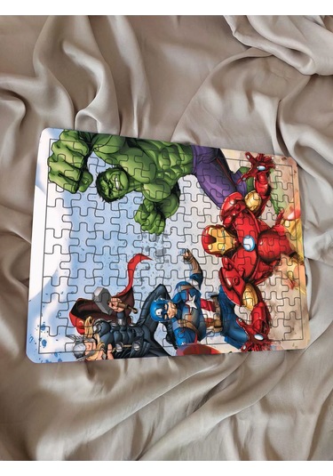 Çocuk Puzzle Ahşap Marvel Süper Kahramanları 3 108 Parça Mobilya