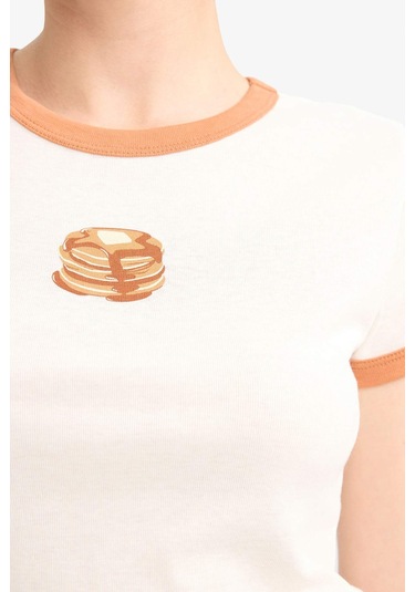 Defacto Fitted Bisiklet Yaka Baskılı Kısa Kollu Ribana Üst-fall İn Love G0364ax25auer98 Ekru