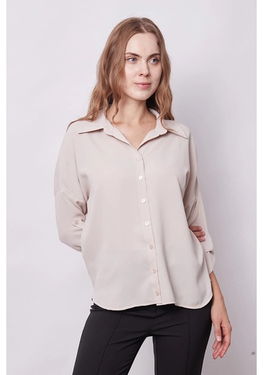 Likrasız Şık Kumaş Yakalı Sırt Dekolteli Uzun Kol Apoletli Gömlek-bej Bej