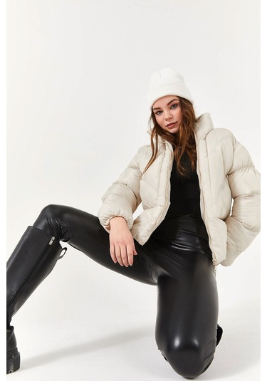 Alisse-kadın Taş Dik Yaka Kısa Şişme Mont Taş