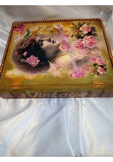 Sevgili Hediye Kutusu Sevgililer Günü Ahşap El İşi Hand Made Mücevher Kutusu