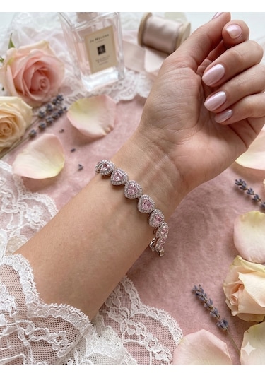 Kadın Pembe Renk Kalp Model Şık Çelik Bileklik Silver