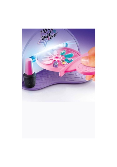 Jel Tırnakta Yepyeni Bir Çağ Style 4 Ever Jel Tırnak Sanatı Stüdyosu