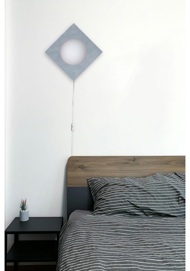 Kare Aplik Fişli Gri