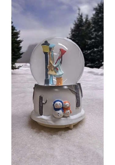 Renk Değiştiren Romantik Sevgili Kar Küresi