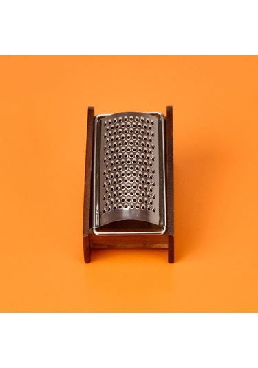 Arow Akasya Hazneli Sarımsak Rendesi - Kahverengi - 13x7x6 Cm Kahverengi