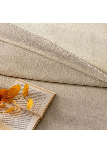 Linens Gloria King Ekru Battaniye Ekru