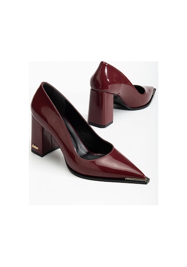 Suins Premium Verty Model Kadın Kalın Topuklu Burnu Taşlı Rugan Stiletto Ayakkabı Bordo