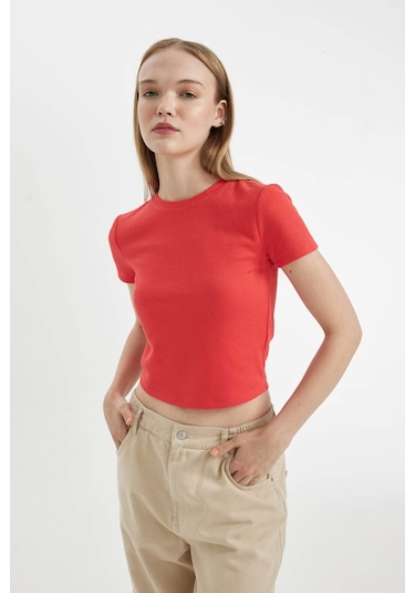 DeFacto Coool Fitted Vücuda Oturan Waffle Basic Düz Kısa Kollu Tişört D5181AX24AURD93