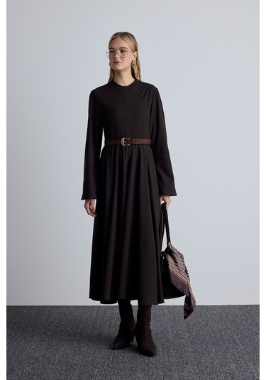 Desenli Saten Boyun Fuları Classıc- Kahve Classıc- Kahve Kahverengi