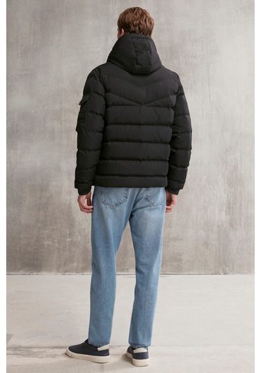 Allan Erkek Su Geçirmez Fermuarlı Kapüşonlu Kol Arma Ve Cep detaylı şişme Siyah Mont