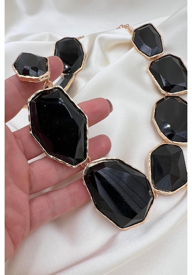 B&b Accessorıes Siyah Taşlı Modern Kolye Altın - Siyah