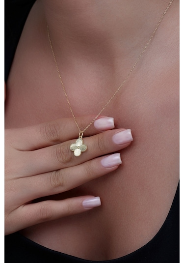 14k Altın Kaplamalı 925 Ayar Gümüş Kalemli Granada Saray Yoncası Kolye - 23183101 Altın