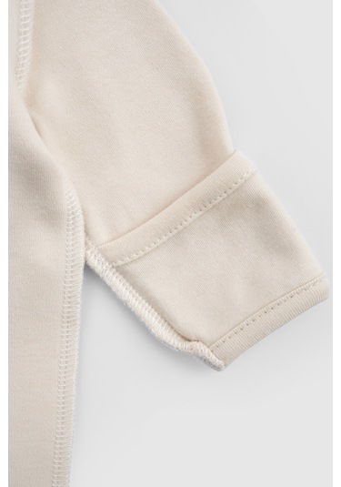 Ters Dikişli Organik Pamuk Ekru Prematüre Kruvaze Patikli Tulum Ekru