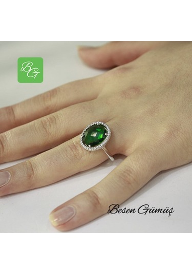 Etrafı Zirkon Taşlı Oval Yeşil Taşlı Set Rose Gold - Gümüş
