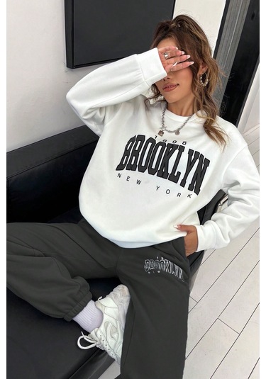 Modagen Kadın Antrasit Beyaz Brooklyn Baskı Oversize Bisiklet Yaka Alt Üst Eşofman Takımı Antrasit-beyaz