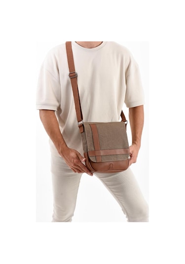 Kanvas Kumaş Tablet Çantası Erkek Postacı Çanta 27 23 Cm Çapraz Askılı Omuz Çantası Camel