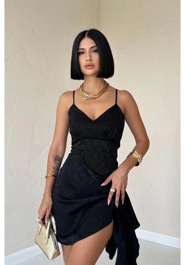 Siyah Jakarlı Asimetrik Elbise Siyah