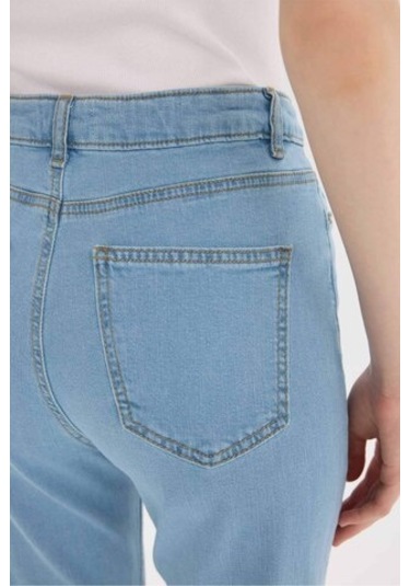 DeFacto Slim Flare Yüksek Bel Düz Paça Uzun Jean Kar Yıkamalı Pantolon D7973AX25SPNM39