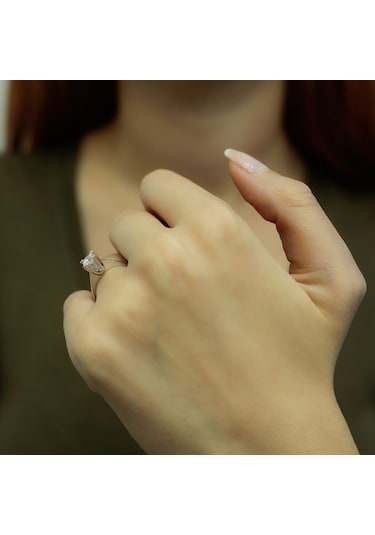 Lova F Renk 0,43 Karat Pırlanta Tektaş Yüzük - Idl - 1070004