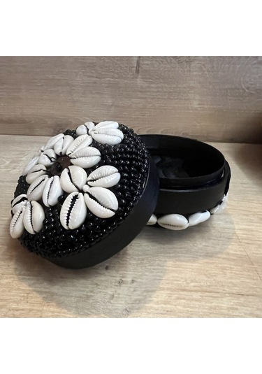 Bali Boncuklu Kapaklı Kutu 11 X 9 Cm