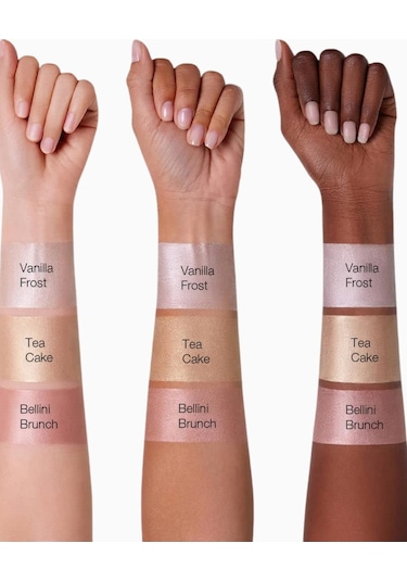 Sheglam Glow Bloom Sıvı Highlighter Su Geçirmez 5.6 G Aydınlatıcılar Bellini Brunch