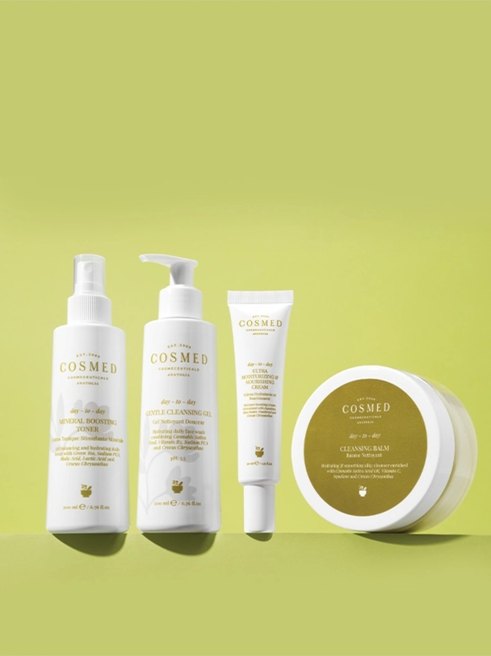 Cosmed Day-to-day Ultra Moisturizing & Nourishing Cream - Su Bazlı Nemlendirici Cilt Bakım Kremi 40 ml