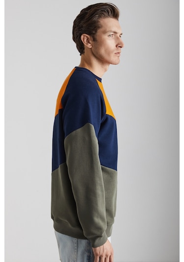 Colway Erkek Organik Pamuk Renk Bloklu Nakışlı Içi Polarlı Lacivert/haki/turuncu Sweatshirt