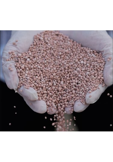 Kompoze Gübre 15 15 15 - 5 KG Azot. Fosfor. Kükürt Içerir.