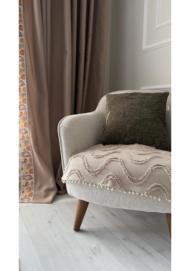 Diletto Oturma Yerini Kapatan Dalgalı Ponponlu Koltuk Örtüsü Berjer Örtüsü 70x95 Cm Vizon Vizon
