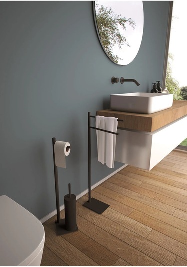 Trilly Ayaklı Havluluk,34xh83.3x14cm Mat Siyah