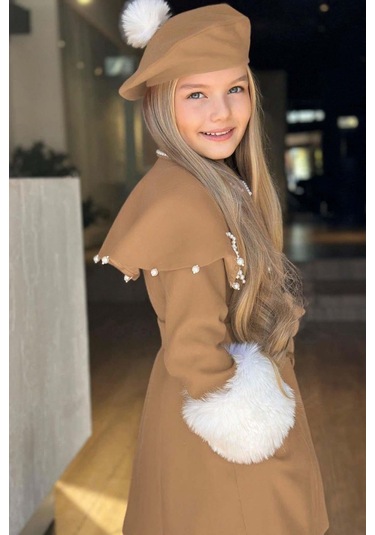 Riccotarz Kız Çocuk Boydan Yakası İnci Taş İşlemeli Şal Detaylı Kemerli Bej Kaşe Bej