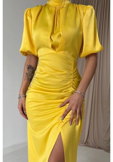 Sarı Büzgülü Saten Elbise Sarı