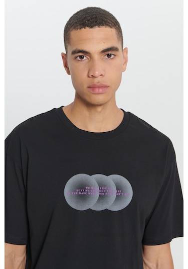 AC&Co / Altınyıldız Classics Erkek Sıyah Loose Fit Bol Kesim %100 Pamuk Baskılı Bisiklet Yaka Tişört Siyah
