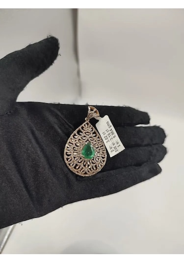 925 Gümüş Zümrüt Ve Elmas Kolye Ucu 269 Altın