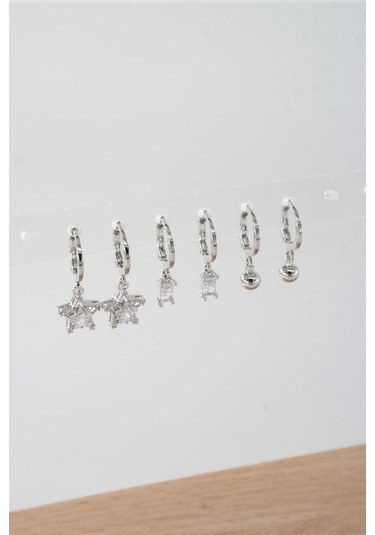Byzeynaaksesuar Kadın Zirkon Taşlı Sallantılı Yıldız Figürlü Klipsli 6'lı Küpe Seti Çok Renkli