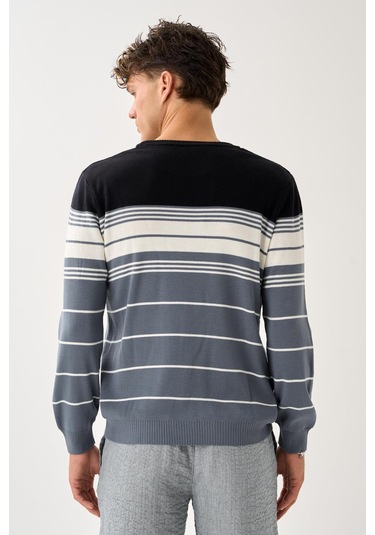 Çizgili Erkek Kazak Gri