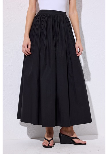 Piliseli Geniş Etek Siyah Siyah