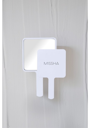 Missha Mirror Square Şık Tasarımlı El Makyaj Aynası Beyaz
