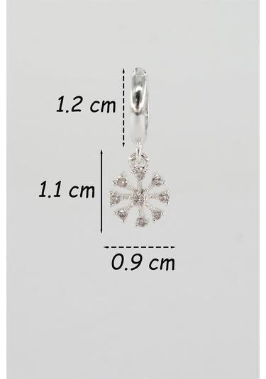 Kadın Kendi Tarzını Oluştur Zirkon Taşlı Çiçek Figürlü 1 Adet Küpe-3716 Gümüş