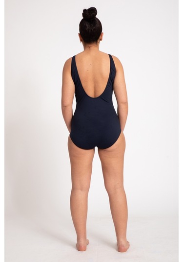 Pemilo 675 32722 - 1 Büyük Beden Düz Askılı Kadın Mayo Lacivert