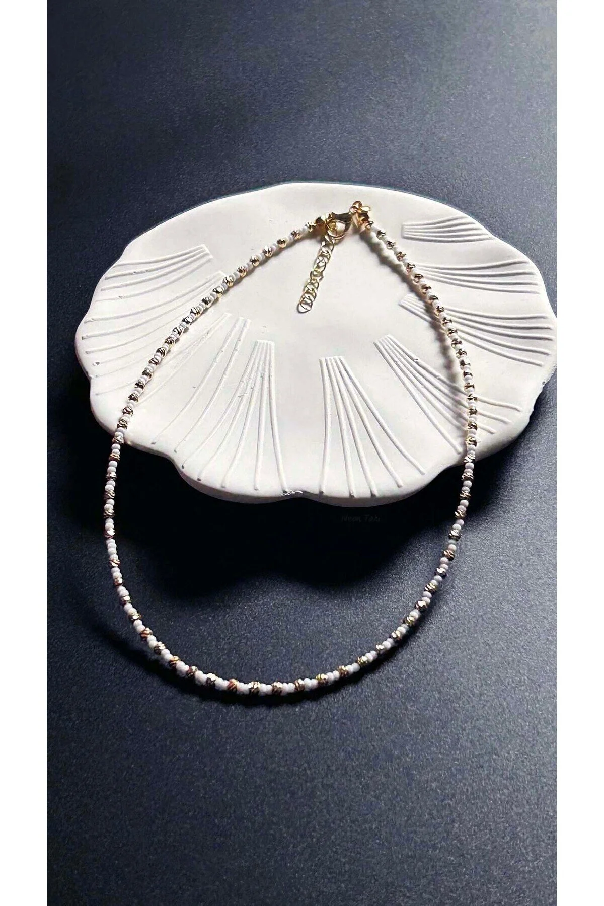 Beyaz Ve Sarı Renk Boncuklu Kolye 429 Çok Renkli