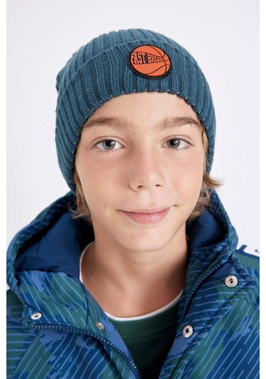 DeFacto Erkek Çocuk Fitilli Örgü Bere C8590A824WNGN470