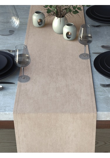 Kadife Dokulu Badem Ezmesi Rengi Runner Badem Ezmesi Rengi