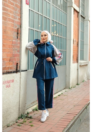 Tesettür Eşofman Takımı Fermuarlı Alt-üst Takım Indigo 448 İndigo