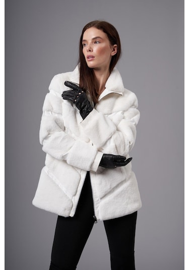 Stella Beyaz Tüylü Mont 211003 001