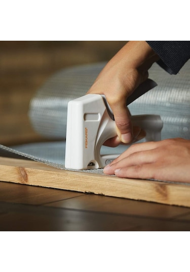 Fiskars 132460-1001 Crafts Hassas Zımba Tabancası, Beyaz/gri