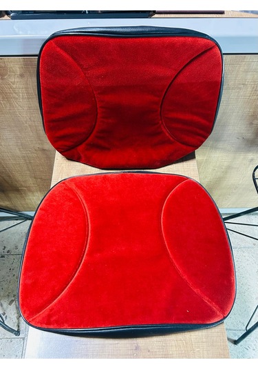 Massey Ferguson 148 Kırmızı Desen Asgari Branda Ve Düz Kırmızı Koltuk Kılıfı Takım